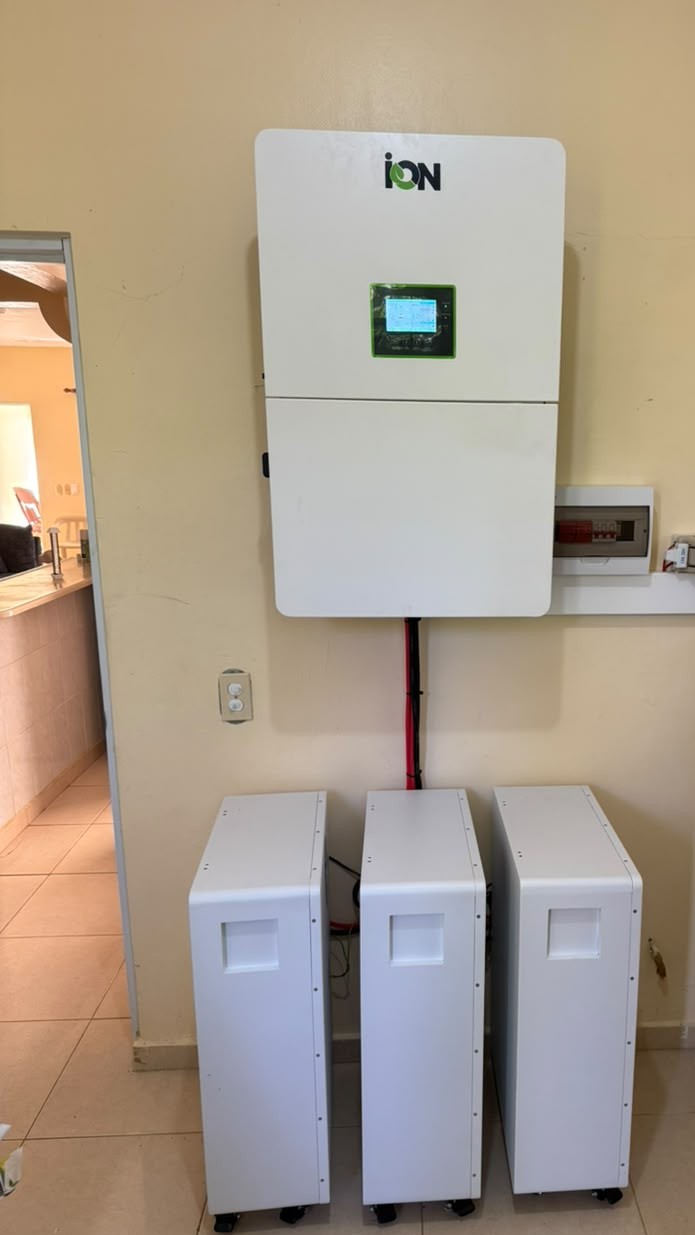 Inversor ION con 3 baterías de litio